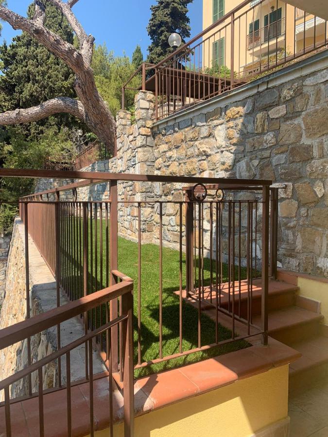 Apartmán La Terrazza Nel Blu Imperia Exteriér fotografie