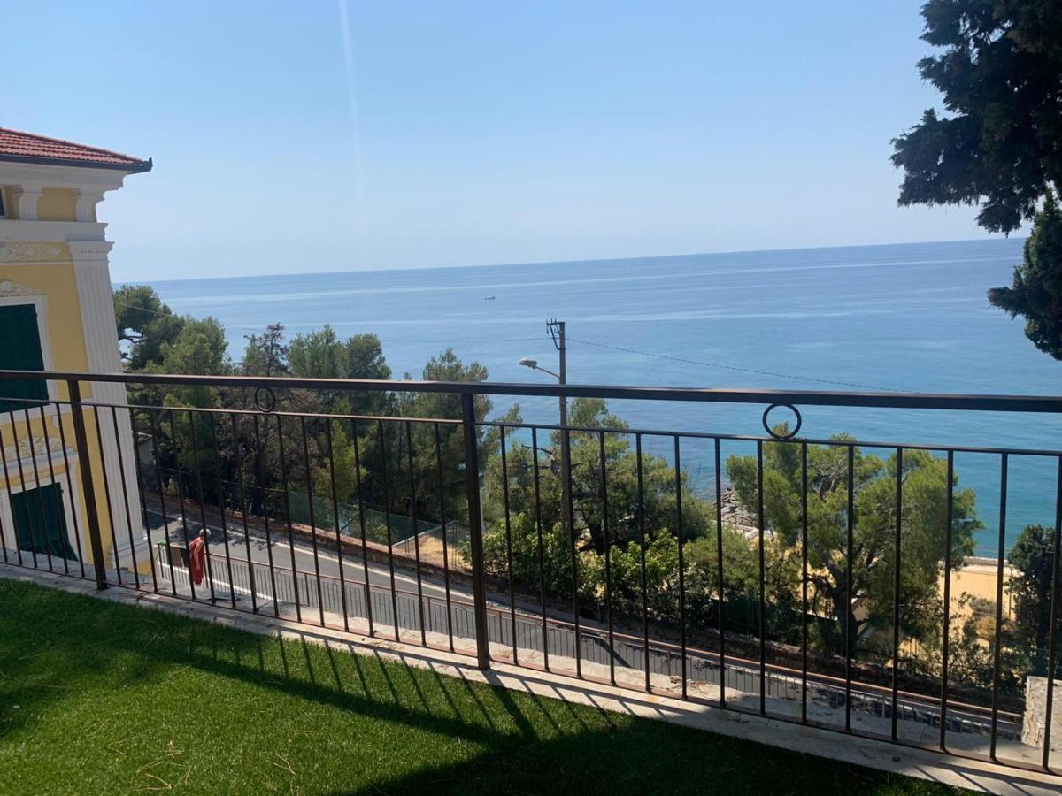 Apartmán La Terrazza Nel Blu Imperia Exteriér fotografie